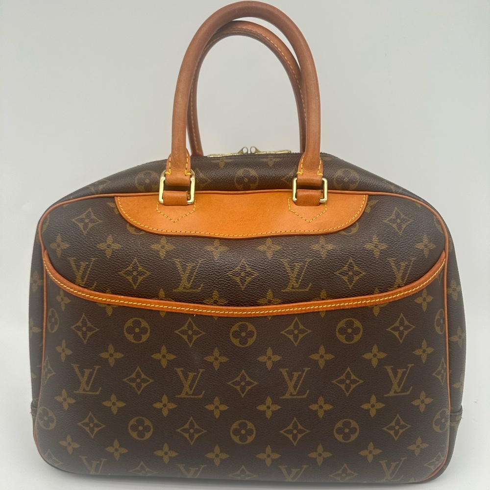 Louis Vuitton Monogram Deauville Bag